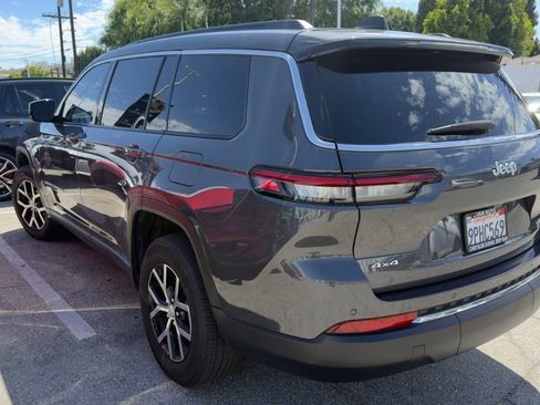 Used 2024 Jeep Grand Cherokee L Limited AWD/4WD image 5