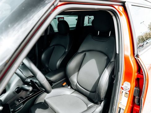 Used 2022 MINI Cooper Clubman S w/ Premium Package AWD/4WD image 20
