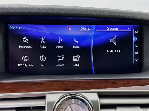 Used 2016 Lexus LS 460 w/ Comfort Package RWD image 15