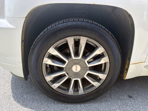 Used 2017 GMC Terrain Denali AWD/4WD image 10