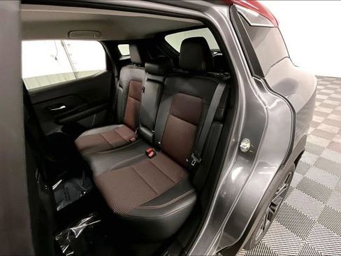 New 2026 Nissan Kicks SR AWD/4WD image 11