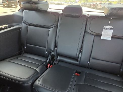 New 2025 Ford Expedition Platinum w/ Stealth Performance Package image 17