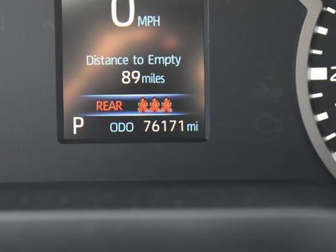 Used 2023 Toyota Tundra Limited w/ TRD Off-Road Package AWD/4WD image 31