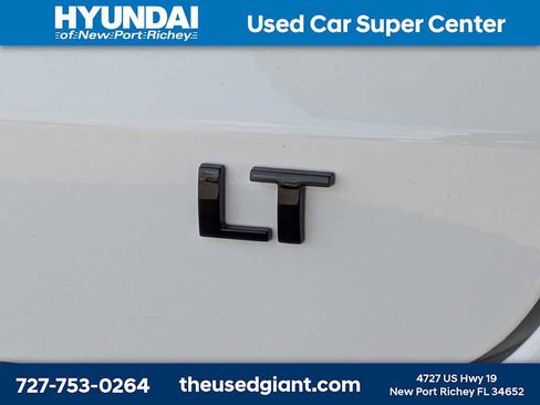 Used 2025 Chevrolet Trax LT w/ Driver Confidence Package FWD image 13