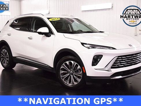 Used 2024 Buick Envision Preferred image 1