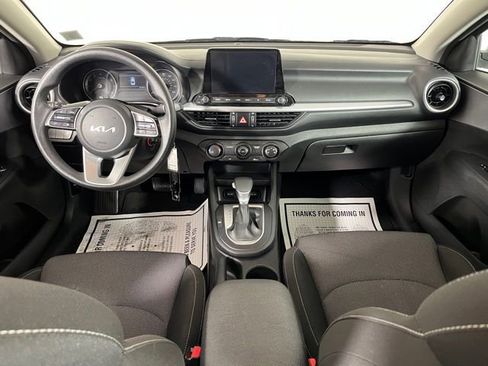 Used 2022 Kia Forte LXS image 37