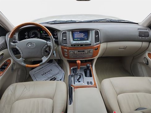 Used 2006 Lexus LX 470 4WD image 10