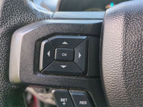 Used 2016 Ford F150 XLT w/ Equipment Group 302A Luxury image 19