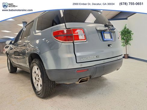 Used 2007 Saturn Outlook XR w/ Premium Trim Pkg FWD image 4
