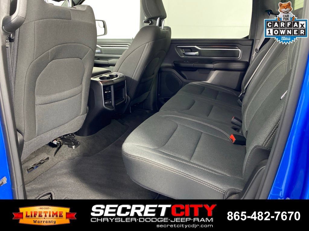 Used 2022 RAM 1500 Big Horn AWD/4WD image 30