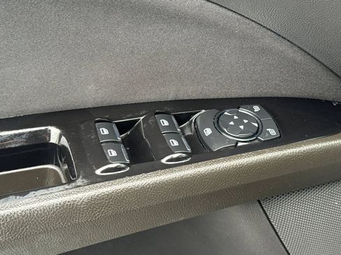 Used 2016 Ford Fusion SE image 13