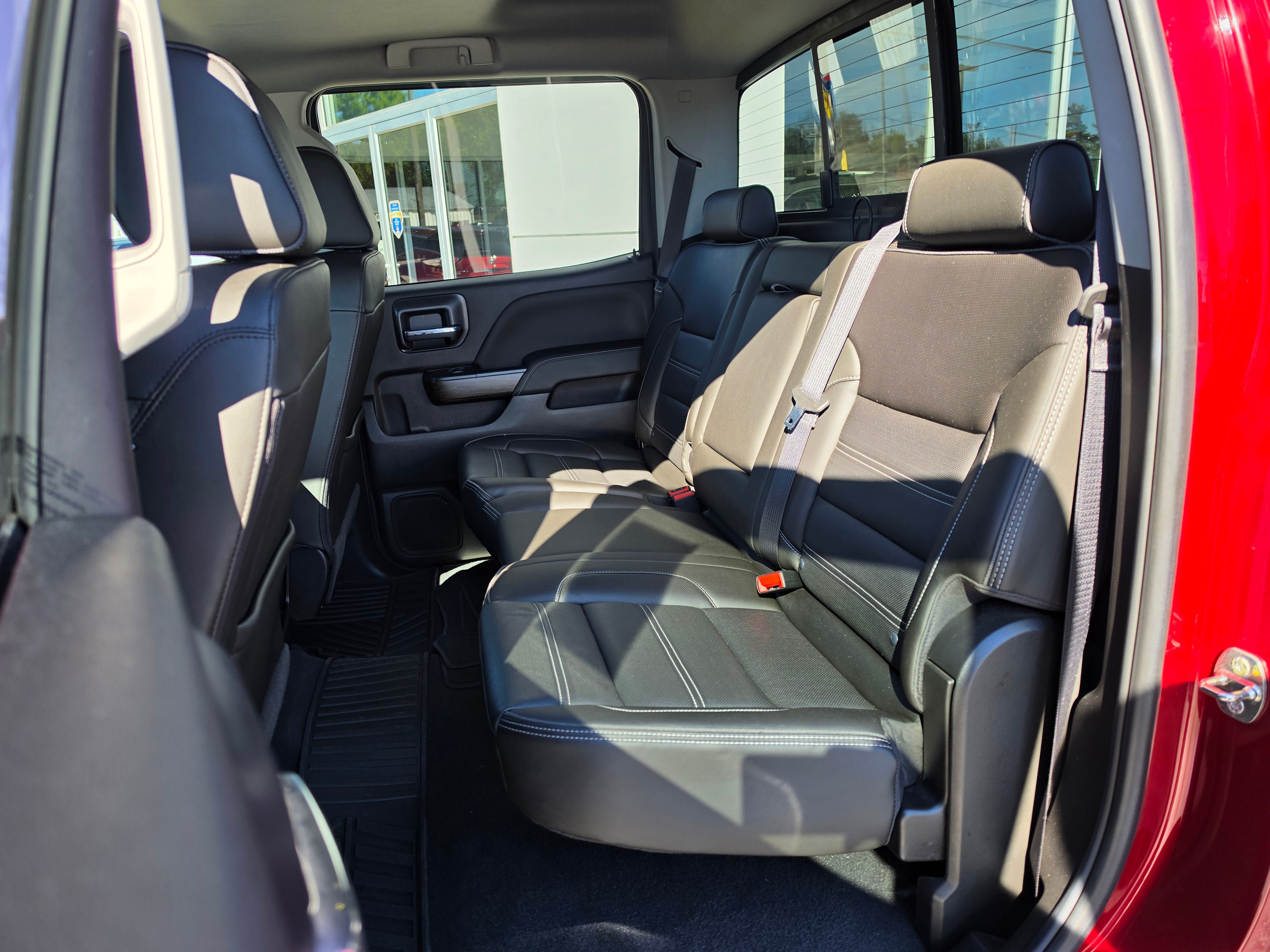Used 2019 GMC Sierra 3500 Denali w/ Duramax Plus Package AWD/4WD image 12