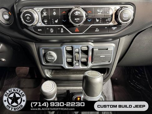 Used 2020 Jeep Gladiator Overland w/ Popular Equipment Package AWD/4WD image 25