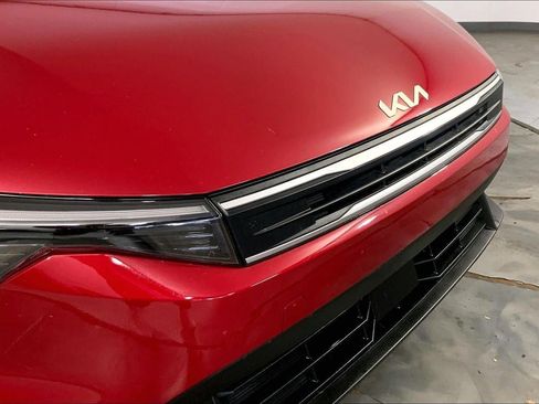 Used 2025 Kia K4 FWD image 28