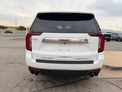 Used 2023 GMC Yukon XL Denali w/ LPO, Floor Liner Package AWD/4WD image 5