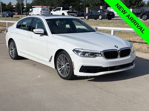 Used 2019 BMW 540i w/ Premium Package RWD image 1