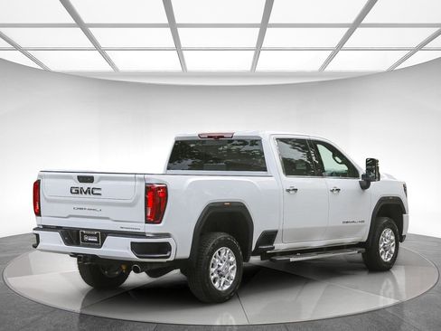 Used 2022 GMC Sierra 2500 Denali w/ Denali Ultimate Package image 4