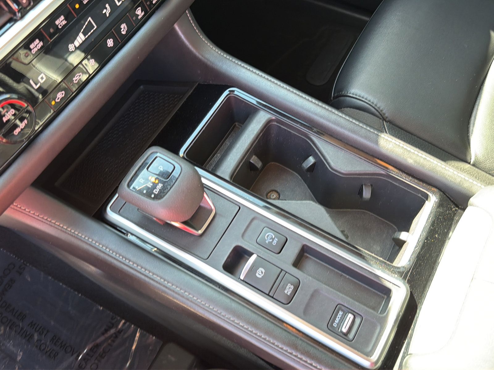 Used 2023 Nissan Pathfinder SL w/ Black Appearance Package FWD image 26