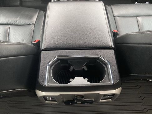 Used 2018 Ford F150 Lariat w/ Equipment Group 502A Luxury image 28