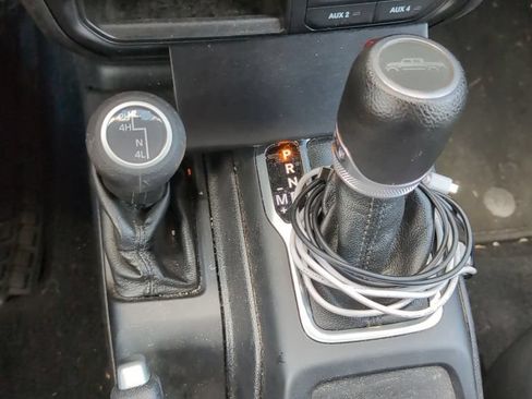 Used 2020 Jeep Gladiator Sport w/ Quick Order Package 24S AWD/4WD image 6