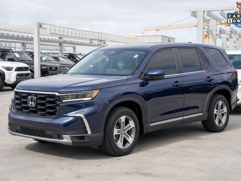 Used 2025 Honda Pilot EX-L image 1