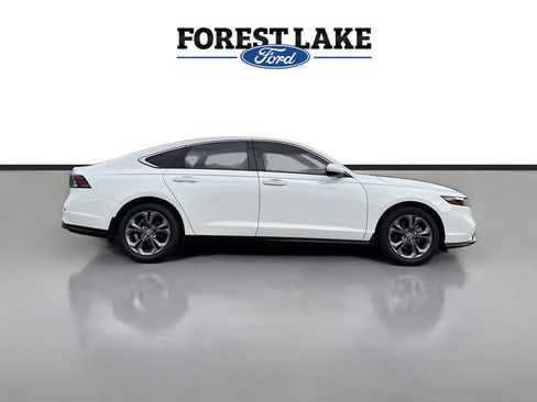 Used 2023 Honda Accord EX image 8