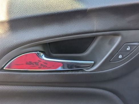 Certified 2024 Chevrolet Equinox RS image 11