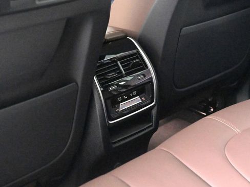 Used 2022 BMW X5 sDrive40i image 18