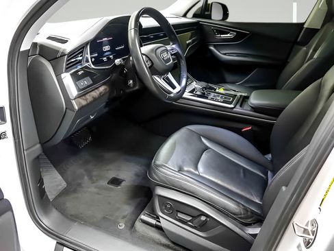 Used 2023 Audi Q7 3.0T Premium w/ Convenience Package AWD/4WD image 10