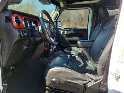 Used 2019 Jeep Wrangler Unlimited Rubicon AWD/4WD image 8