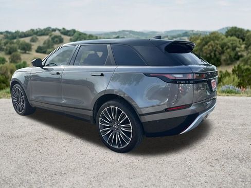 Used 2018 Land Rover Range Rover Velar R-Dynamic SE AWD/4WD image 7