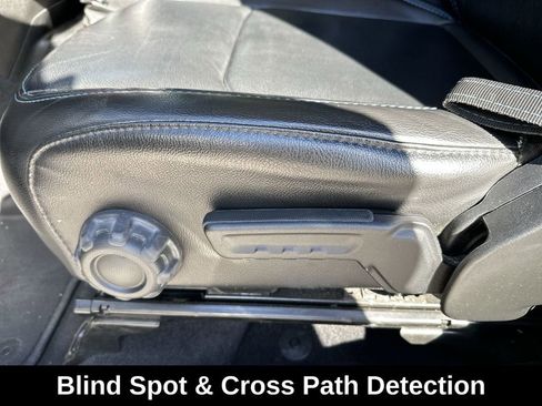 Used 2021 Jeep Wrangler Unlimited Rubicon 4xe w/ Cold Weather Group image 17