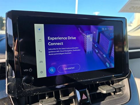 Certified 2025 Toyota Corolla LE image 28