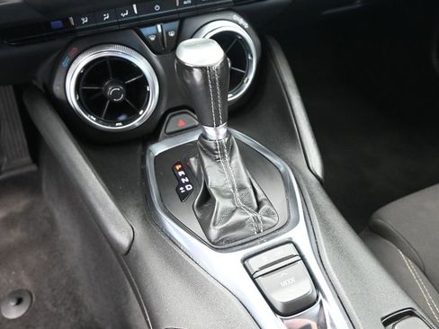 Used 2022 Chevrolet Camaro LT image 25