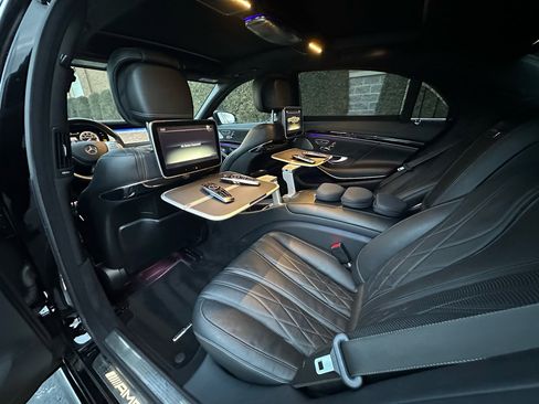 Used 2015 Mercedes-Benz S 65 AMG Sedan image 35