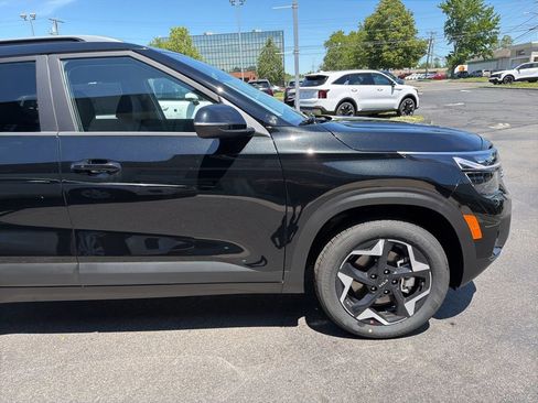 New 2026 Kia Seltos S AWD/4WD image 6