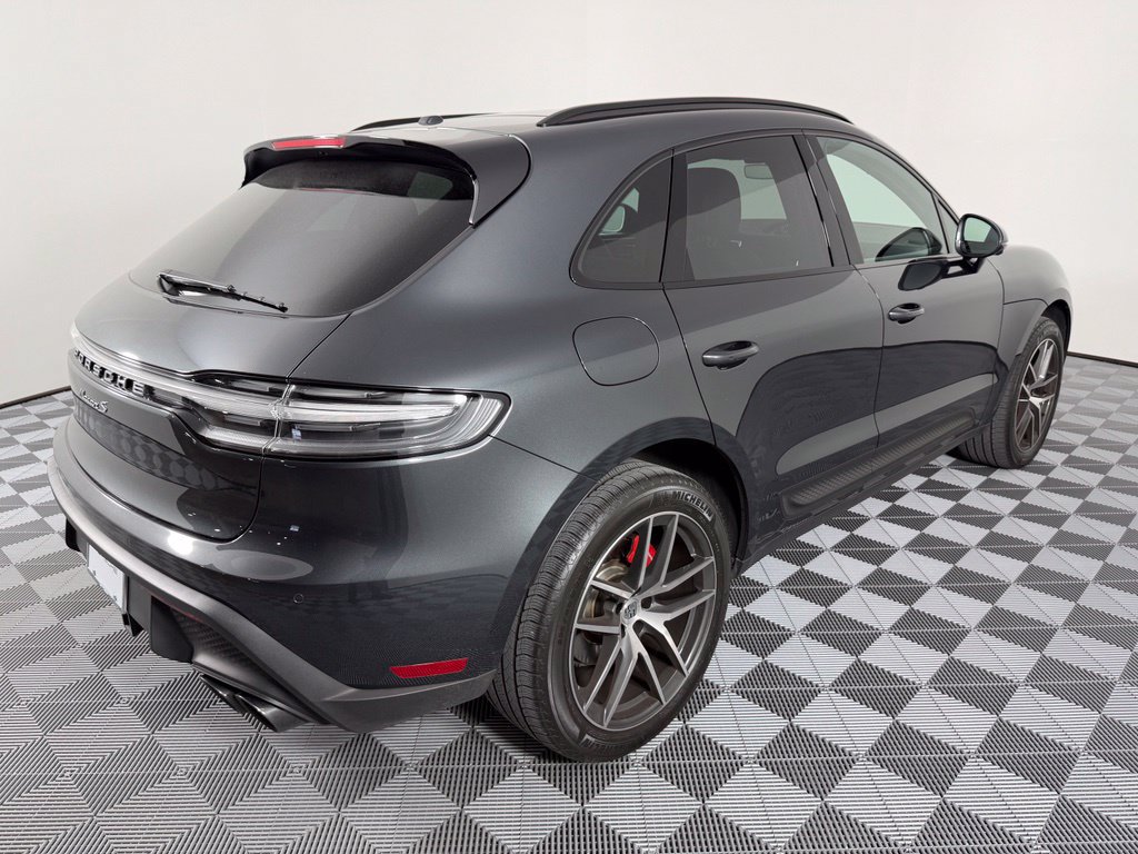 Certified 2025 Porsche Macan S AWD/4WD image 11