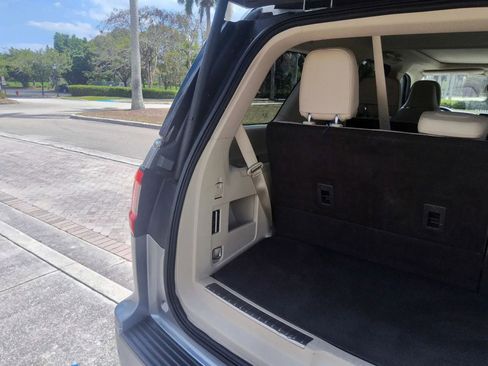 Used 2020 Lincoln Navigator Reserve w/ Equipment Group 201A Reserve RWD image 56