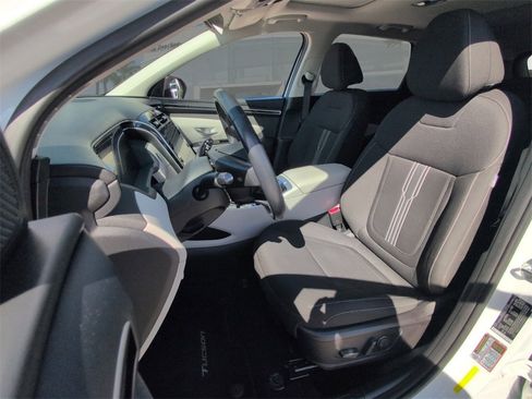 Used 2022 Hyundai Tucson SEL w/ Convenience Package image 4