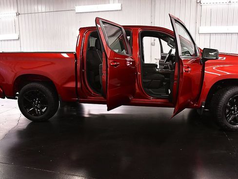 Used 2023 Chevrolet Silverado 1500 RST w/ Z71 Off-Road Package AWD/4WD image 31