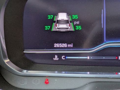 Used 2023 Chevrolet Tahoe Premier image 28