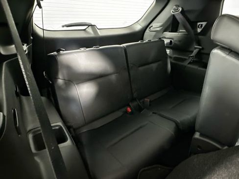 Used 2023 Mitsubishi Outlander SE image 27