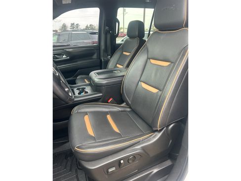 Certified 2022 GMC Yukon AT4 AWD/4WD image 8