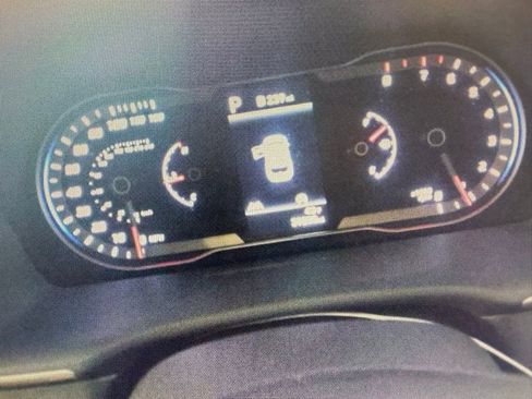 Used 2022 Hyundai Tucson SE w/ Cargo Package image 8