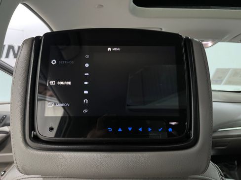 Used 2019 Chevrolet Traverse Premier w/ LPO, Floor Liner Package AWD/4WD image 12