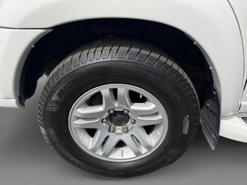 Used 2006 Toyota Tundra Limited AWD/4WD image 9