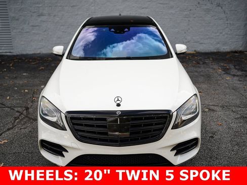 Used 2018 Mercedes-Benz S 560 Sedan w/ AMG Line Exterior image 5