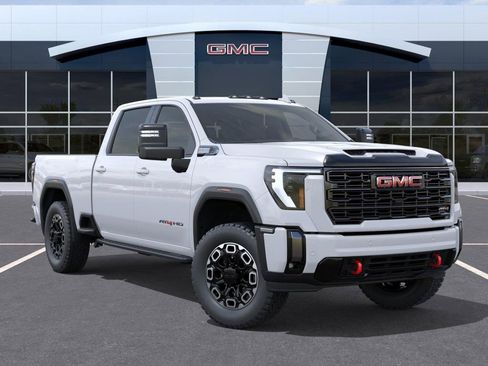 Used 2024 GMC Sierra 2500 AT4 w/ AT4 Premium Plus Package AWD/4WD image 7