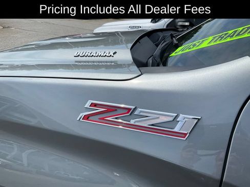 Used 2025 Chevrolet Silverado 1500 LTZ w/ Technology Package AWD/4WD image 10