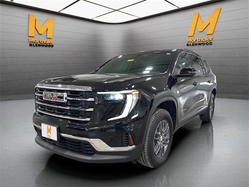 Used 2025 GMC Acadia Elevation image 4